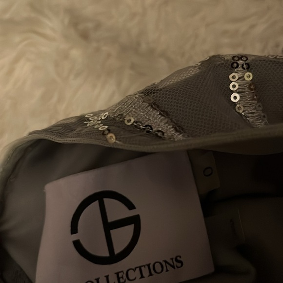 New JS Collections Lyra Sequin Embroidered Silver Flutter Sleeve Midi Dress 0 - Picture 8 of 15